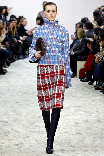 Look 23